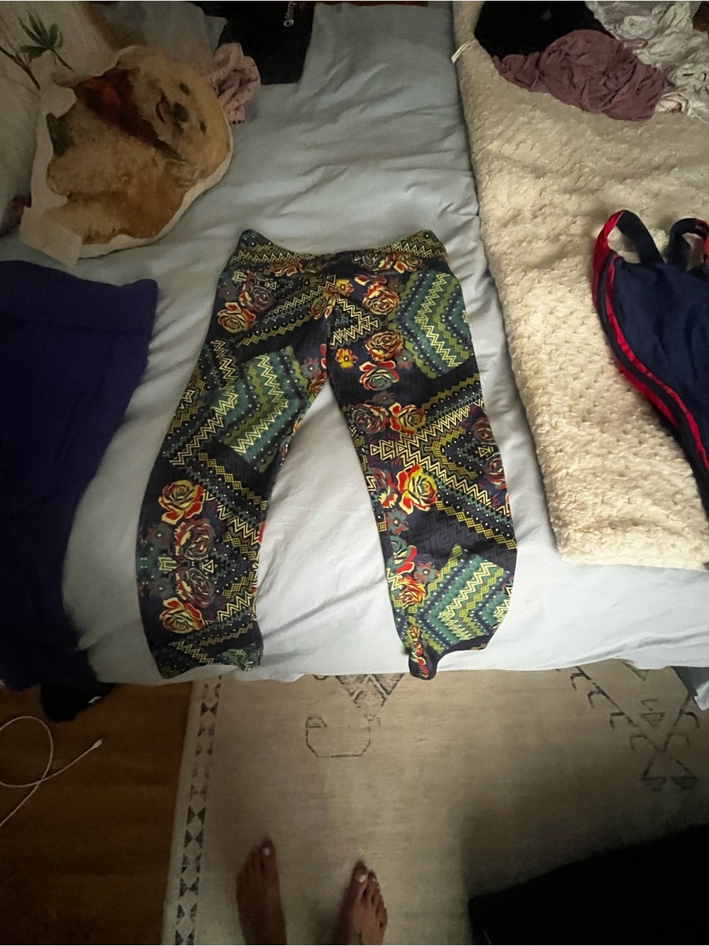 Onzie Multicolor Zigzag & Floral Print Leggings